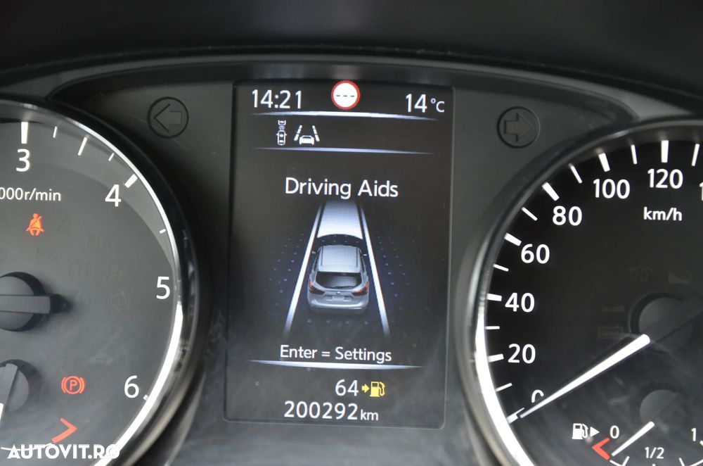 Nissan Qashqai 1.6 DCI DPF Start/Stop acenta - 33