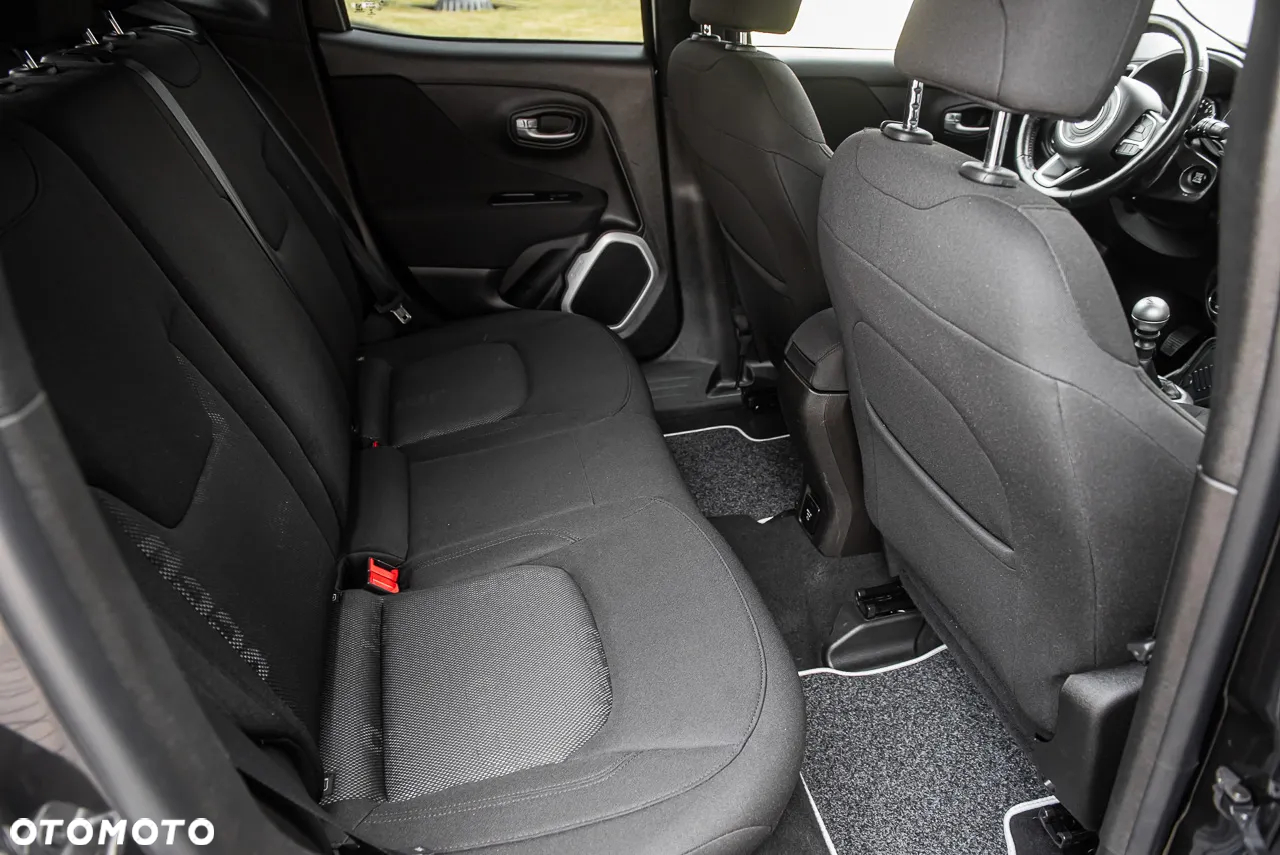 Jeep Renegade - 30