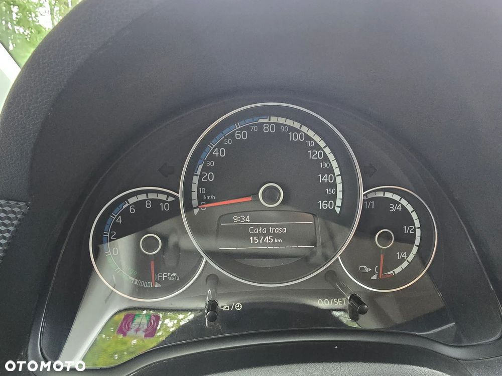 Volkswagen up! e-up - 21