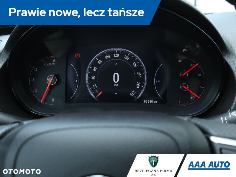 Opel Insignia - 13
