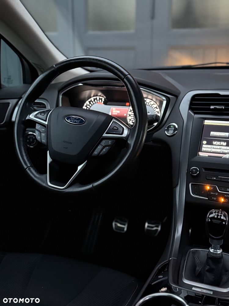 Ford Mondeo 2.0 TDCi Start-Stopp Titanium - 29
