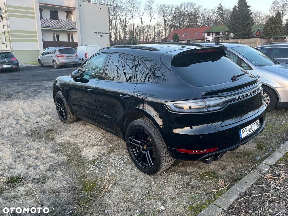 Porsche Macan Standard - 2