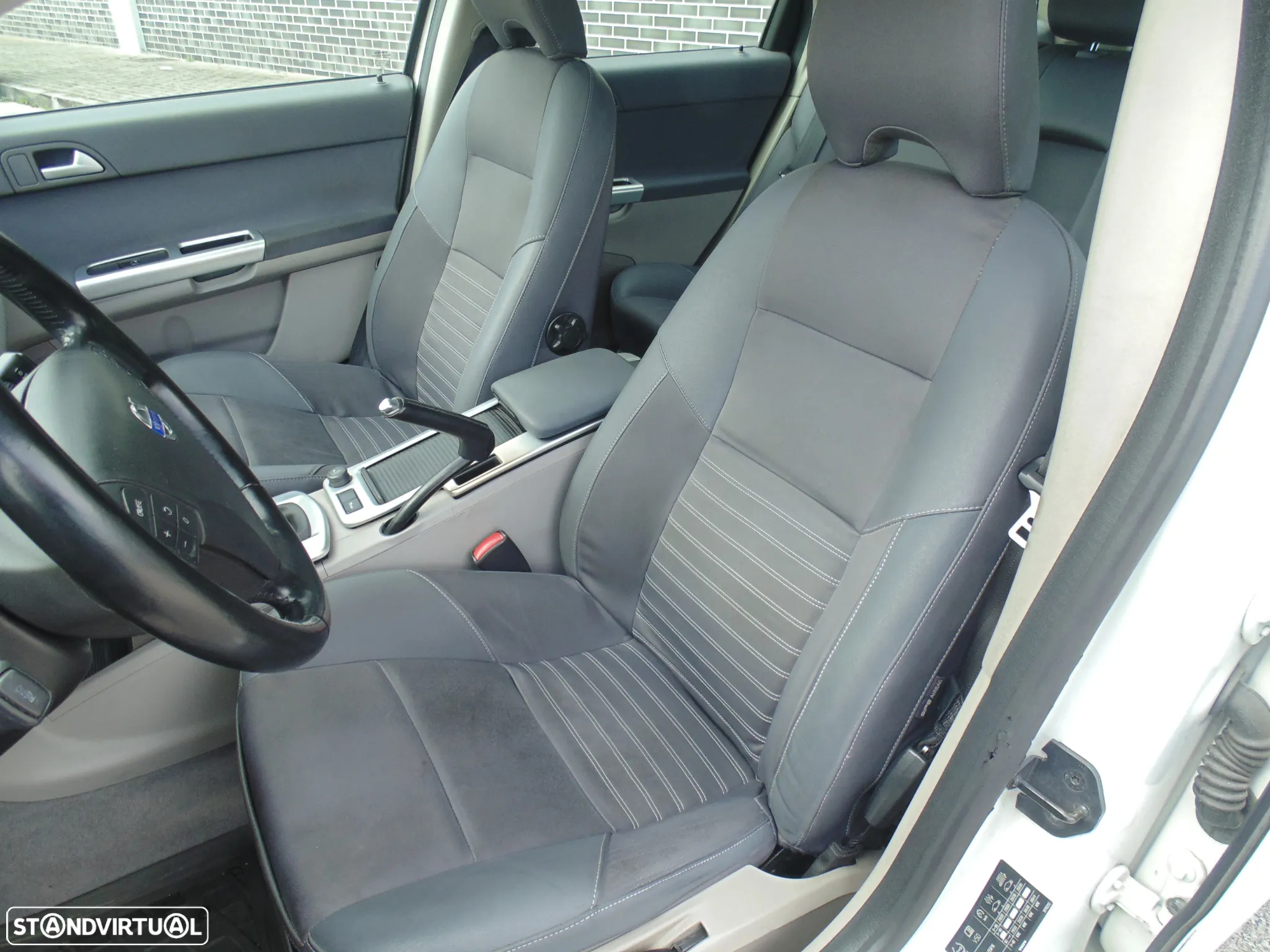Volvo V50 1.6 D Drive Momentum Start/Stop - 22