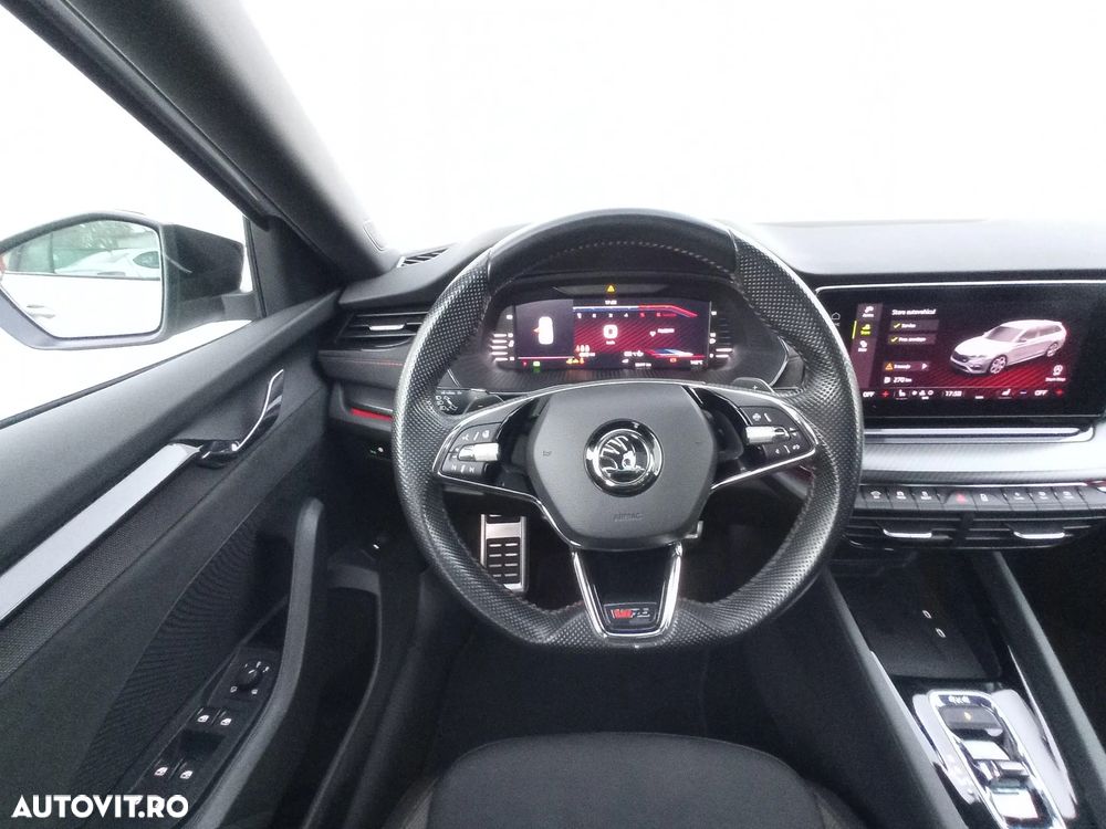 Skoda Octavia Combi RS 2.0 TDI DSG 4X4 - 19