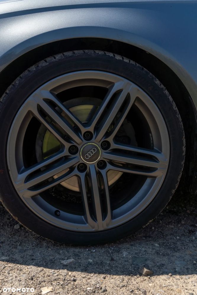Audi A4 - 16