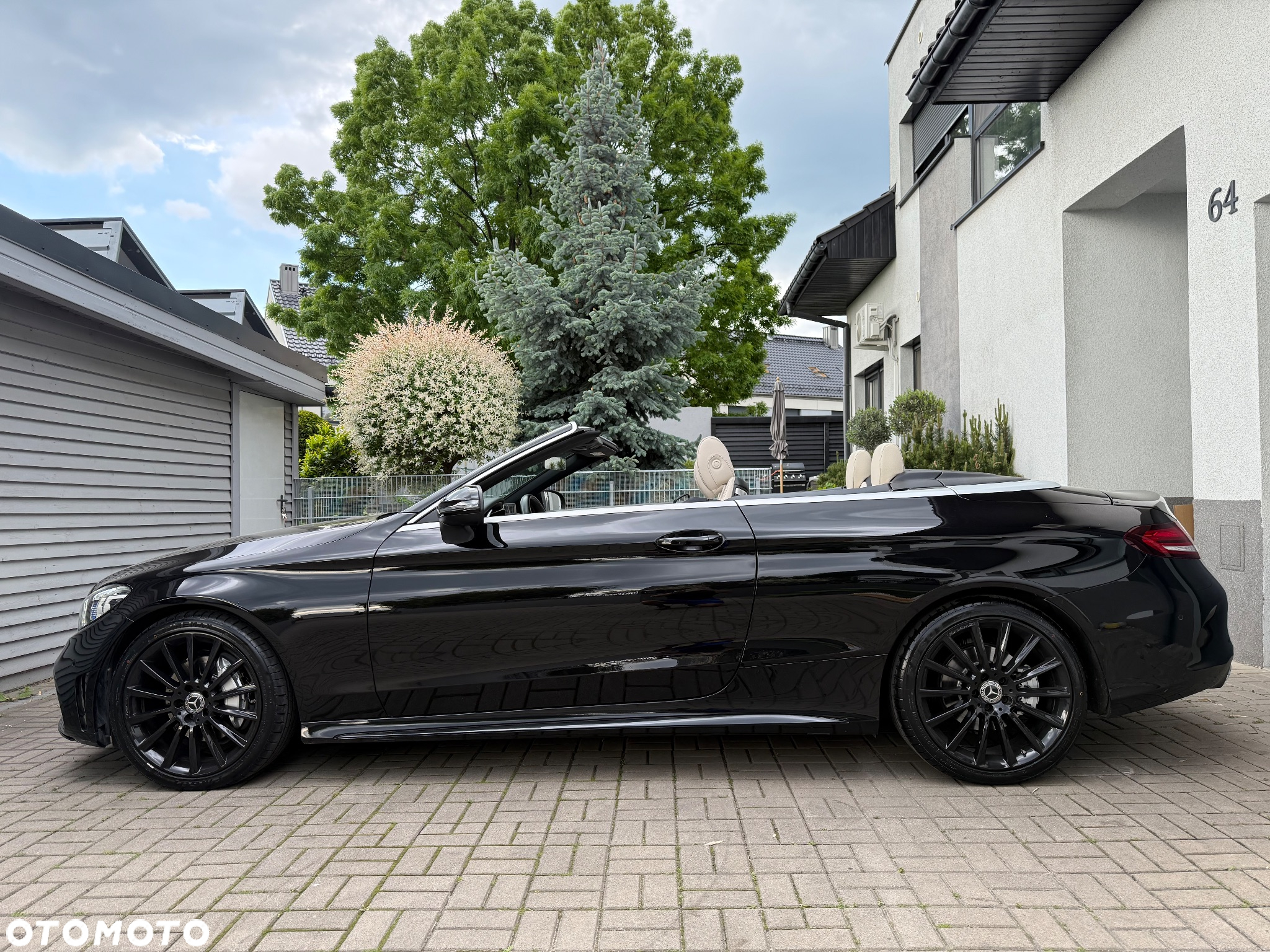 Mercedes-Benz Klasa C 220 d Cabrio 9G-TRONIC AMG Line Plus - 4