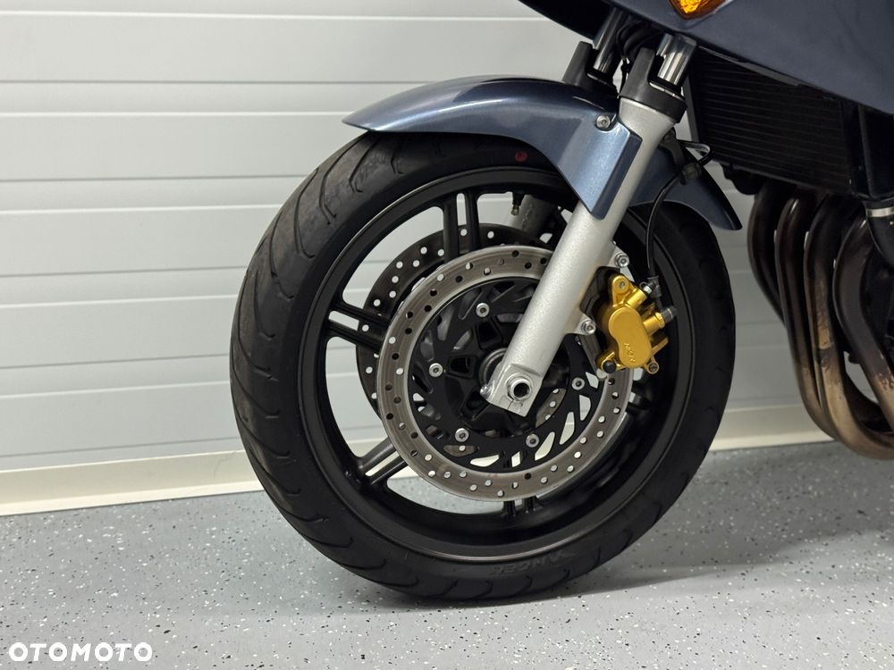 Honda CBF - 14