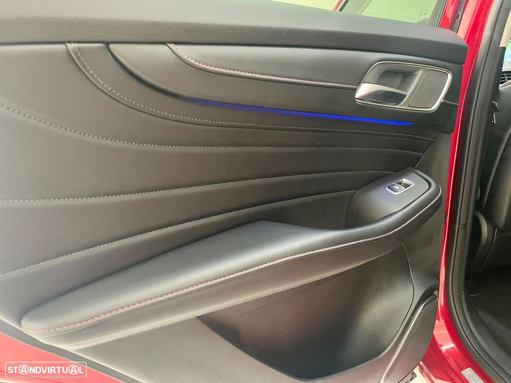 MG EHS 1.5 T-GDI Plug-in Hybrid Luxury - 31