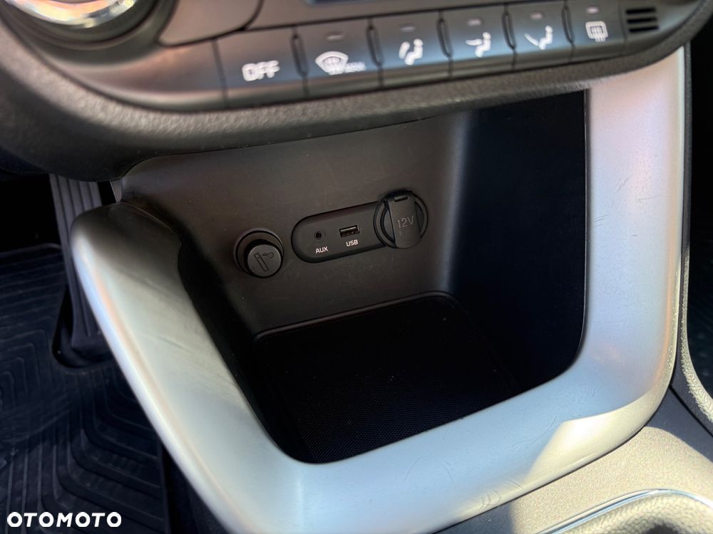 Kia Ceed 1.4 Business Line - 23