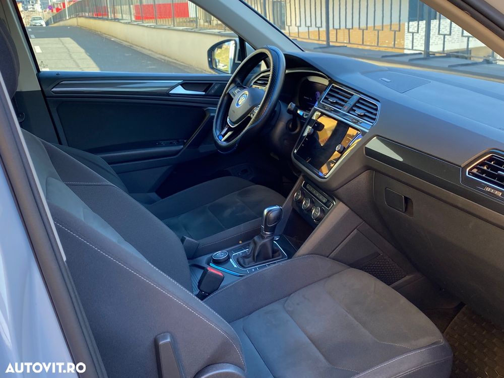 Volkswagen Tiguan 2.0 TDI 4Mot DSG Comfortline - 11