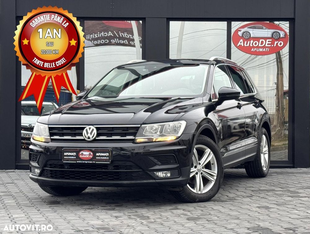 Volkswagen Tiguan - 1