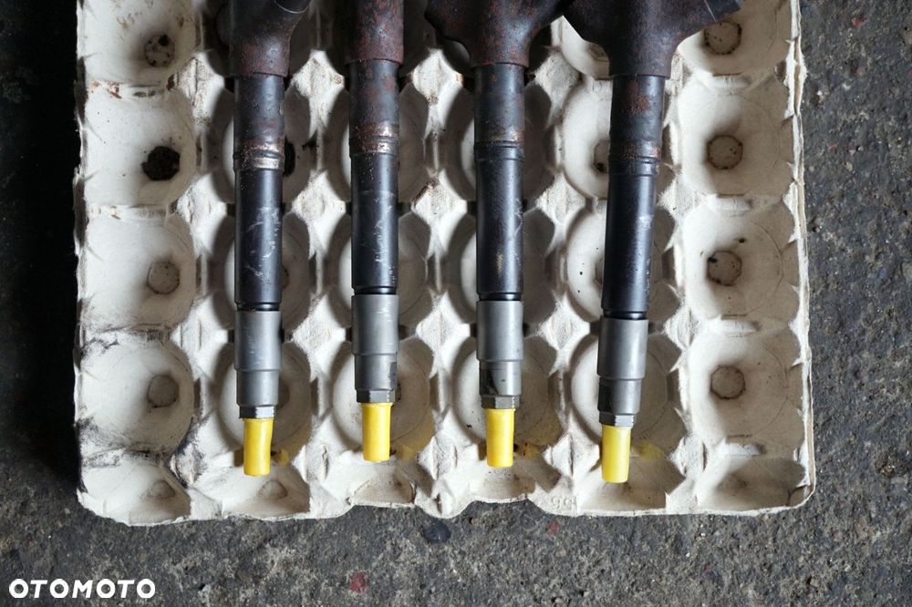 WTRYSKIWACZE WTRYSKI AVENSIS III T27 PH1 2.0 D4D 23670-29115 TOYOTA 2009-2011 - 2