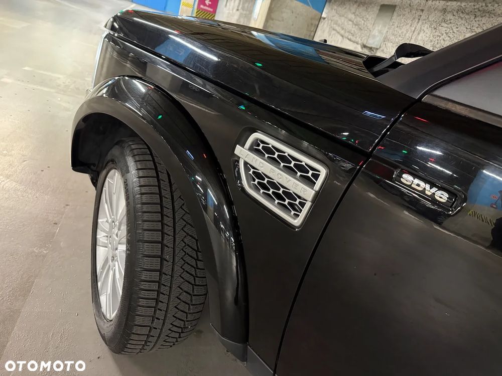 Land Rover Discovery IV 3.0 SD V6 HSE - 17