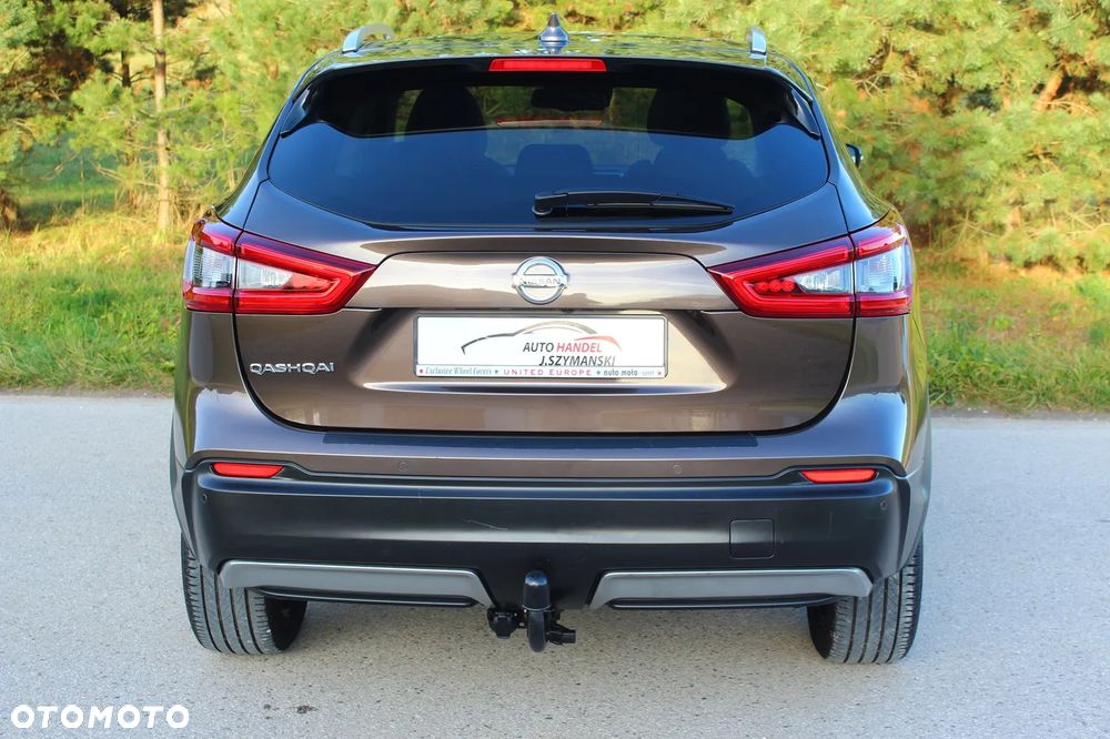 Nissan Qashqai 1.6 DIG-T TEKNA+ - 14