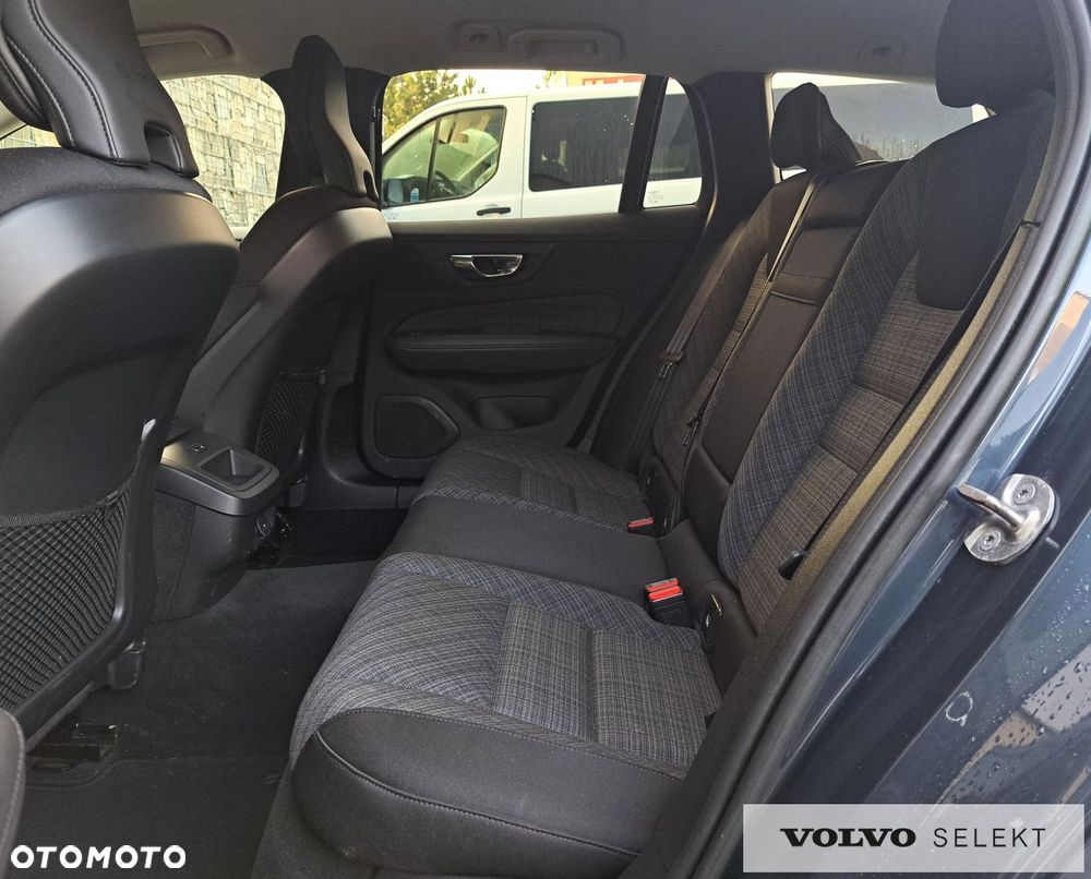 Volvo V60 - 11