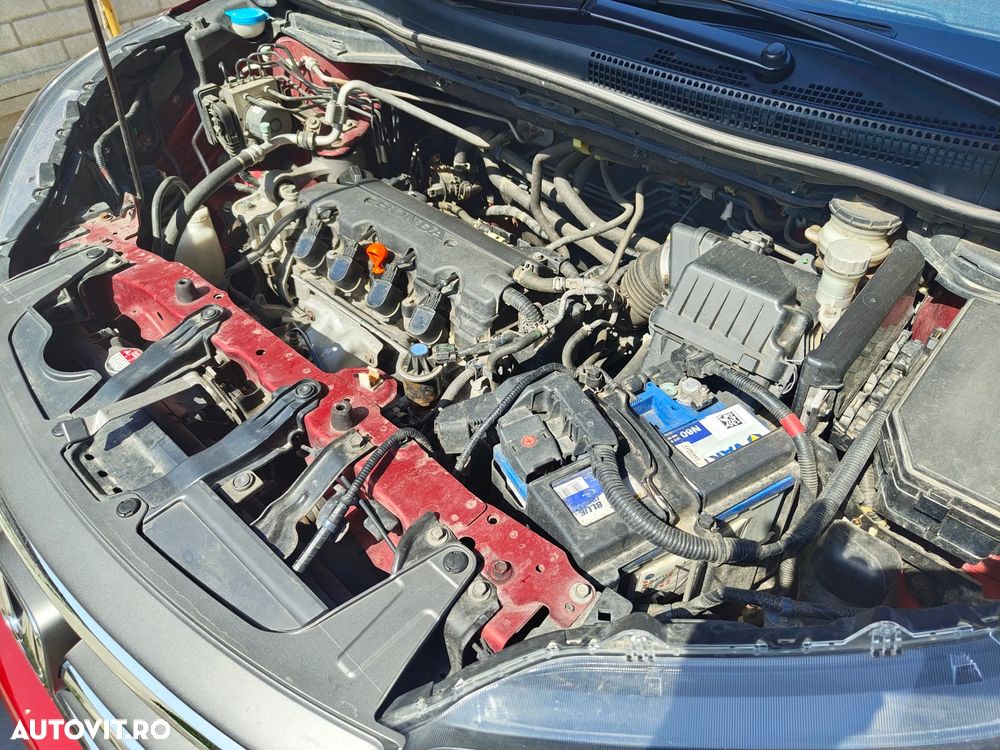 Honda CR-V 2.0 M/T 4WD Elegance - 13