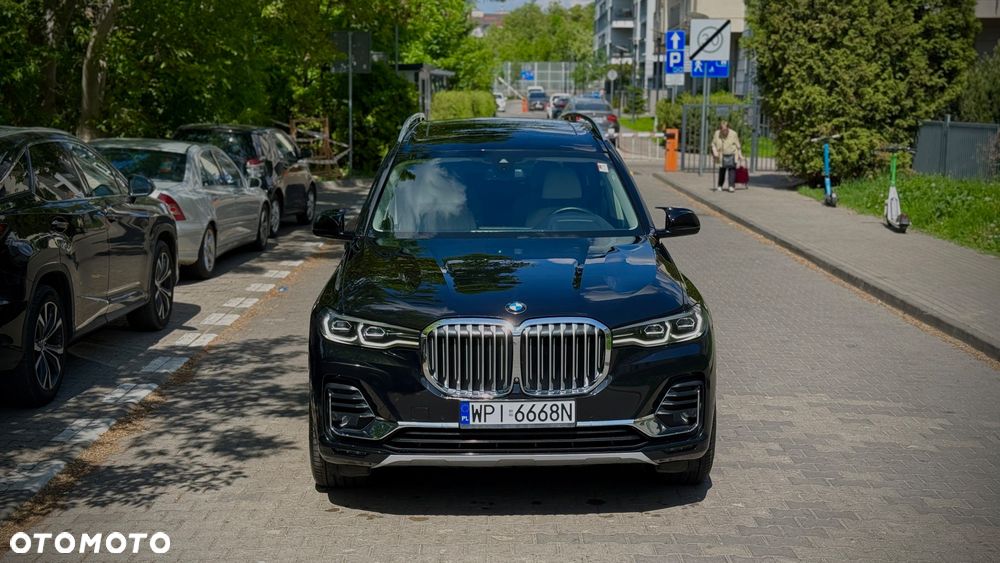 BMW X7 xDrive40i - 4