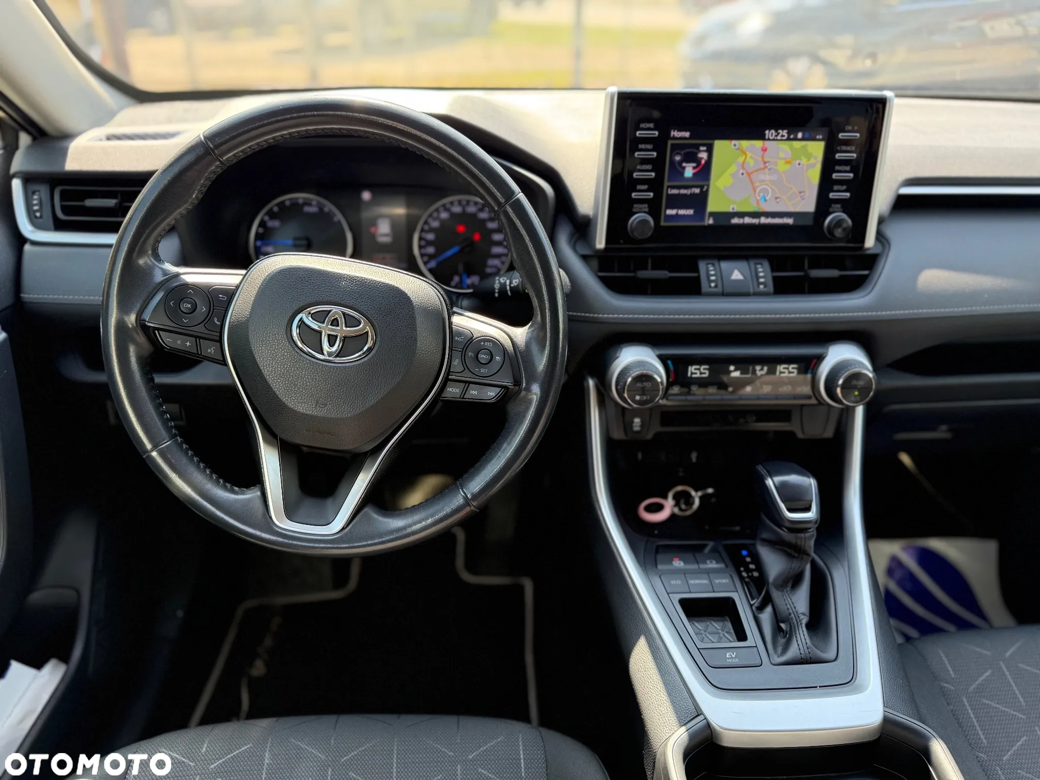 Toyota RAV4 - 18