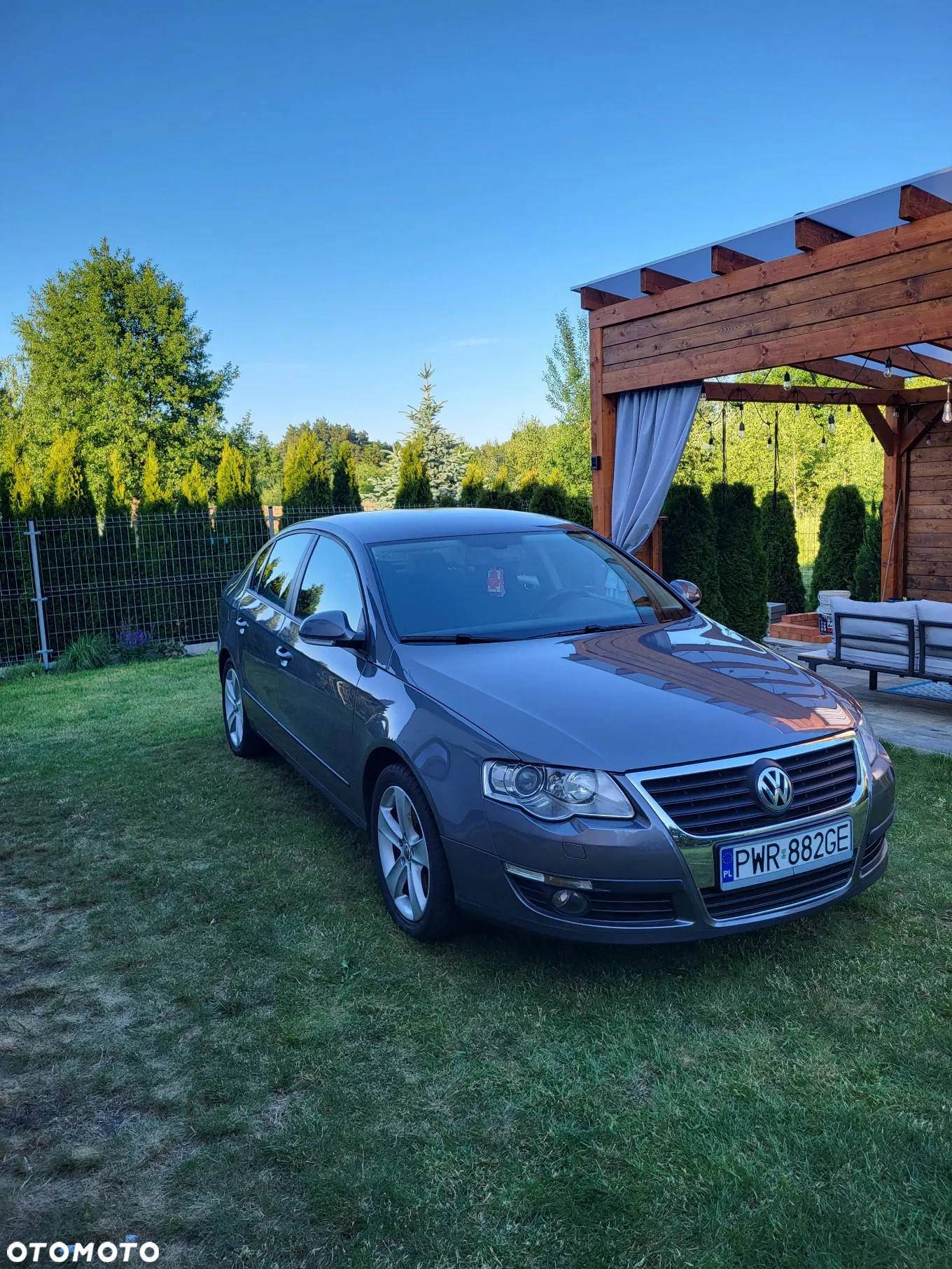 Volkswagen Passat - 2