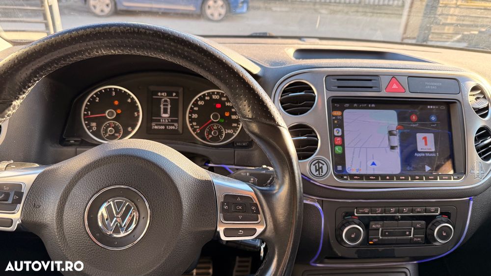 Volkswagen Tiguan 2.0 TDI 4Motion DSG Sport & Style - 15