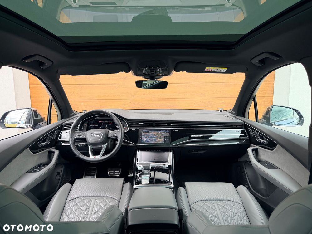 Audi SQ7 - 11