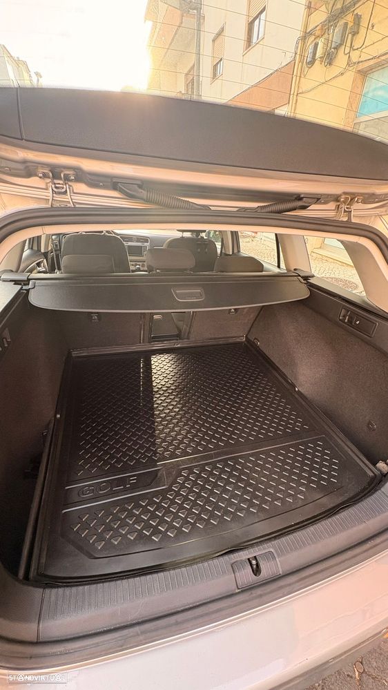 VW Golf Variant 1.6 TDi GPS Edition - 3