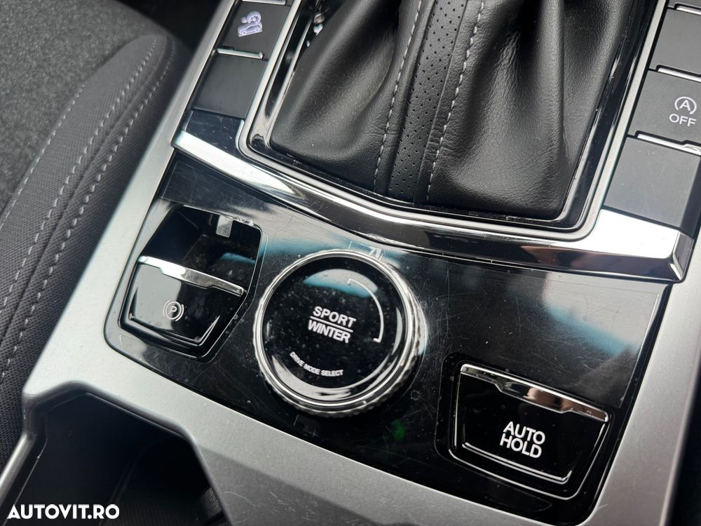 SsangYong Korando 1.5 GDI Turbo AT Premium - 23