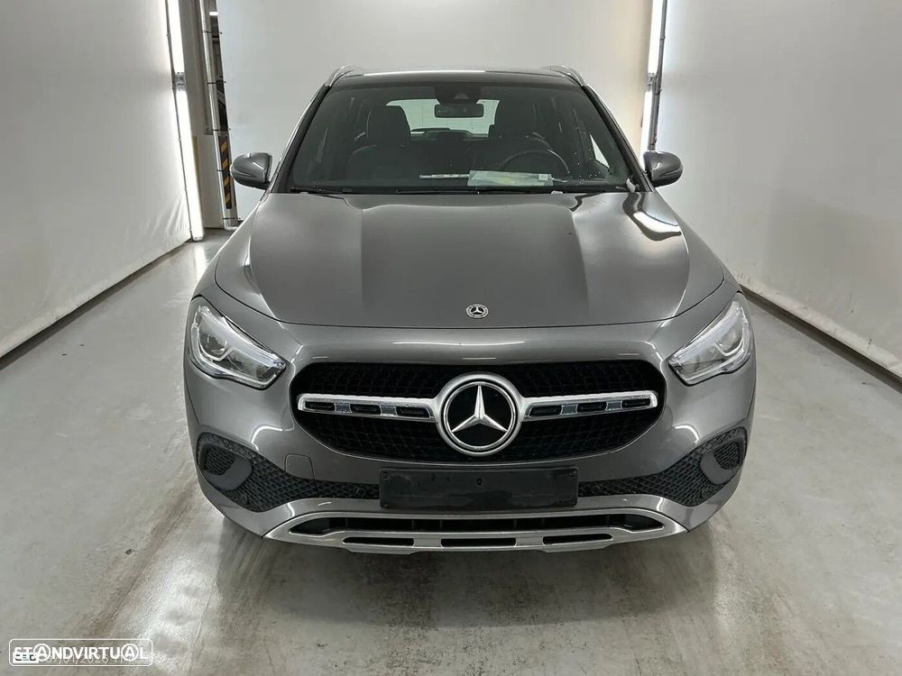 Mercedes-Benz GLA 250 e 8G-DCT Progressive - 10