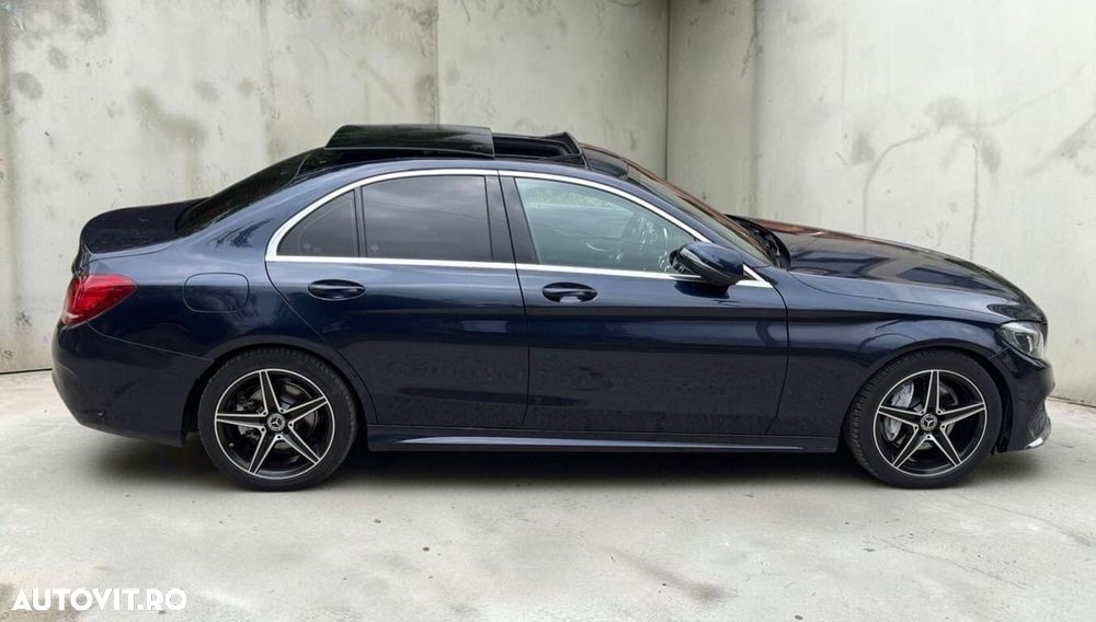 Mercedes-Benz C - 7