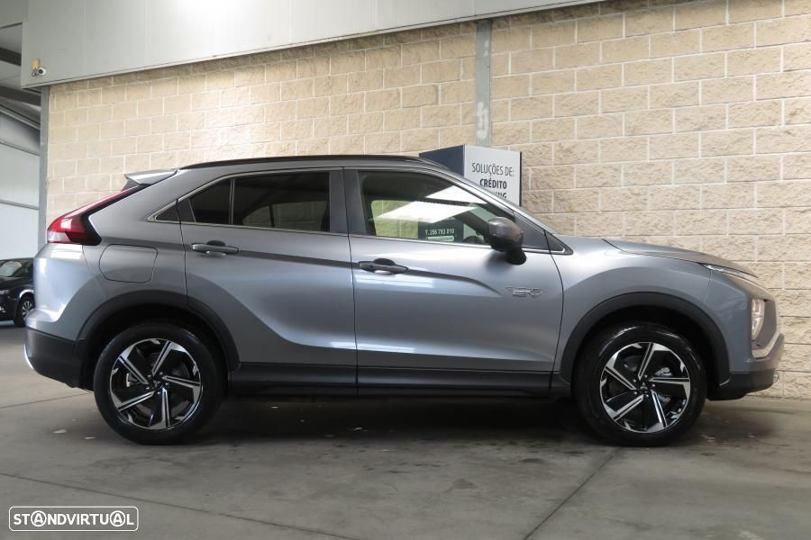 Mitsubishi Eclipse Cross 2.4 PHEV Black Edition - 27