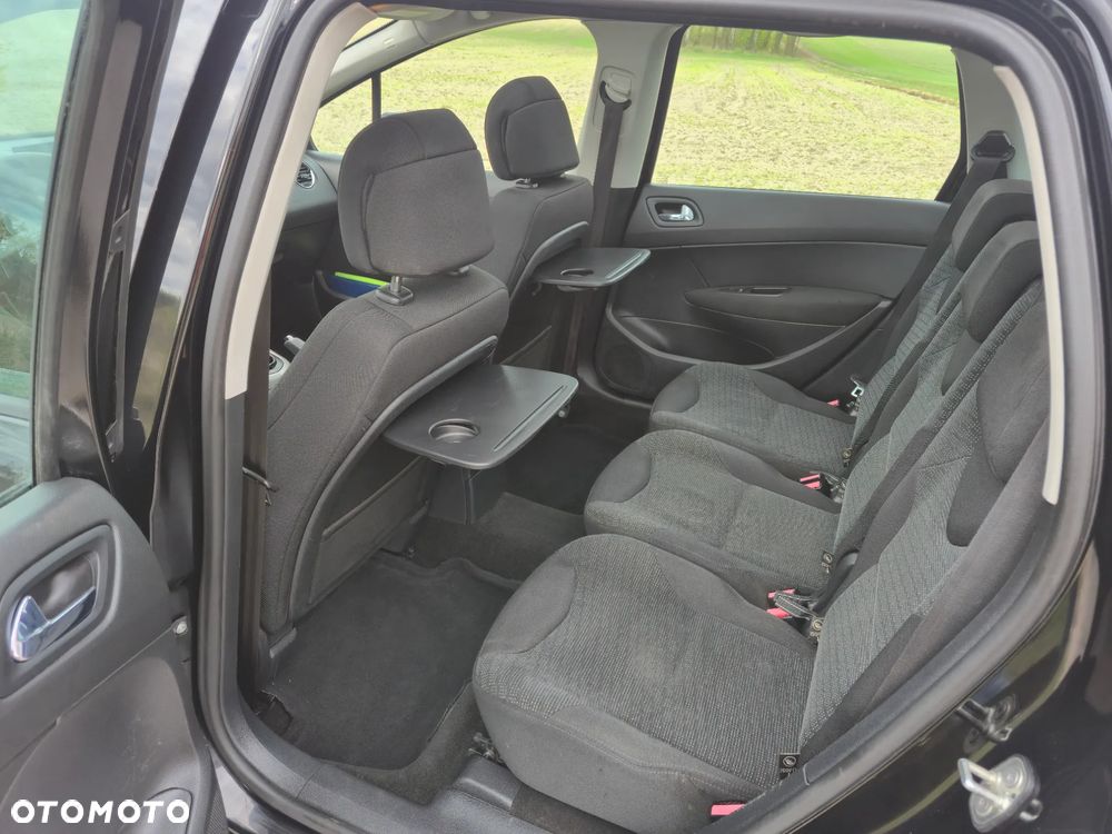 Peugeot 308 - 26
