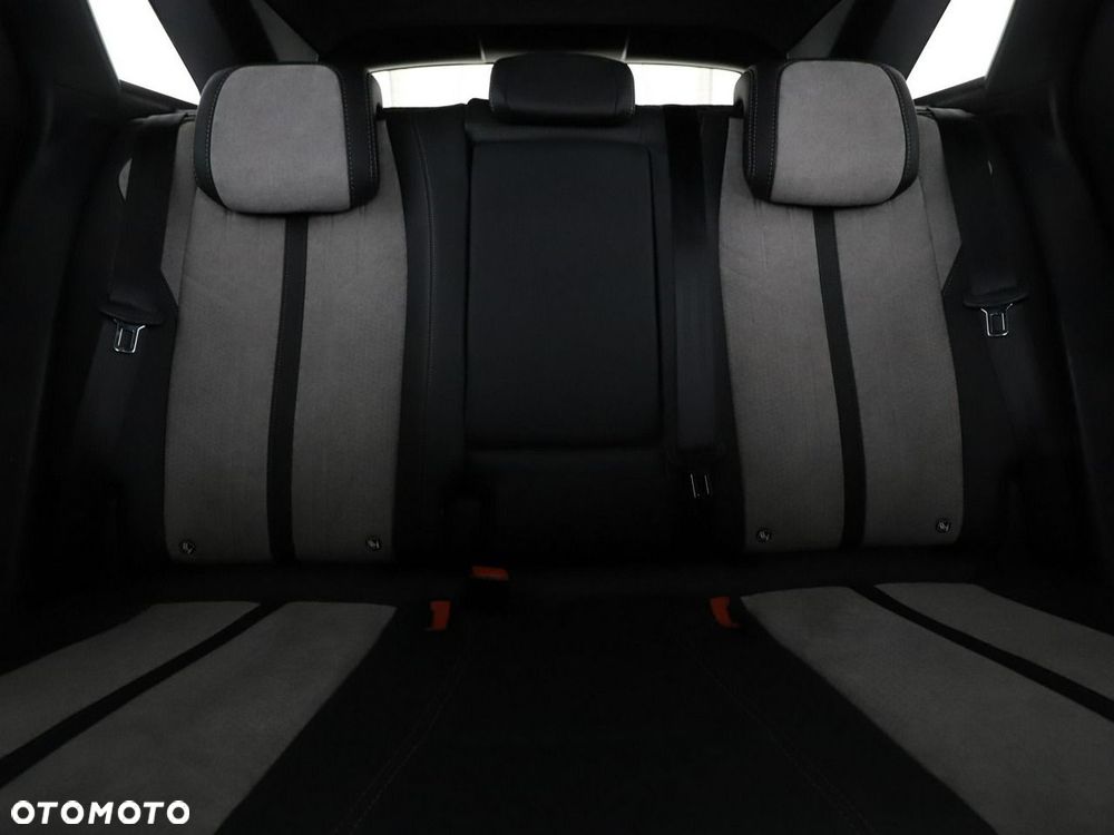 Peugeot 3008 Hybrid4 300 e-EAT8 GT Pack - 20