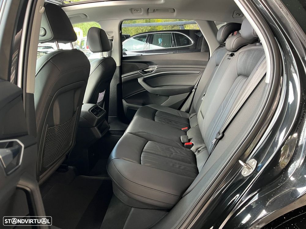 Audi e-tron 50 quattro Advanced - 47