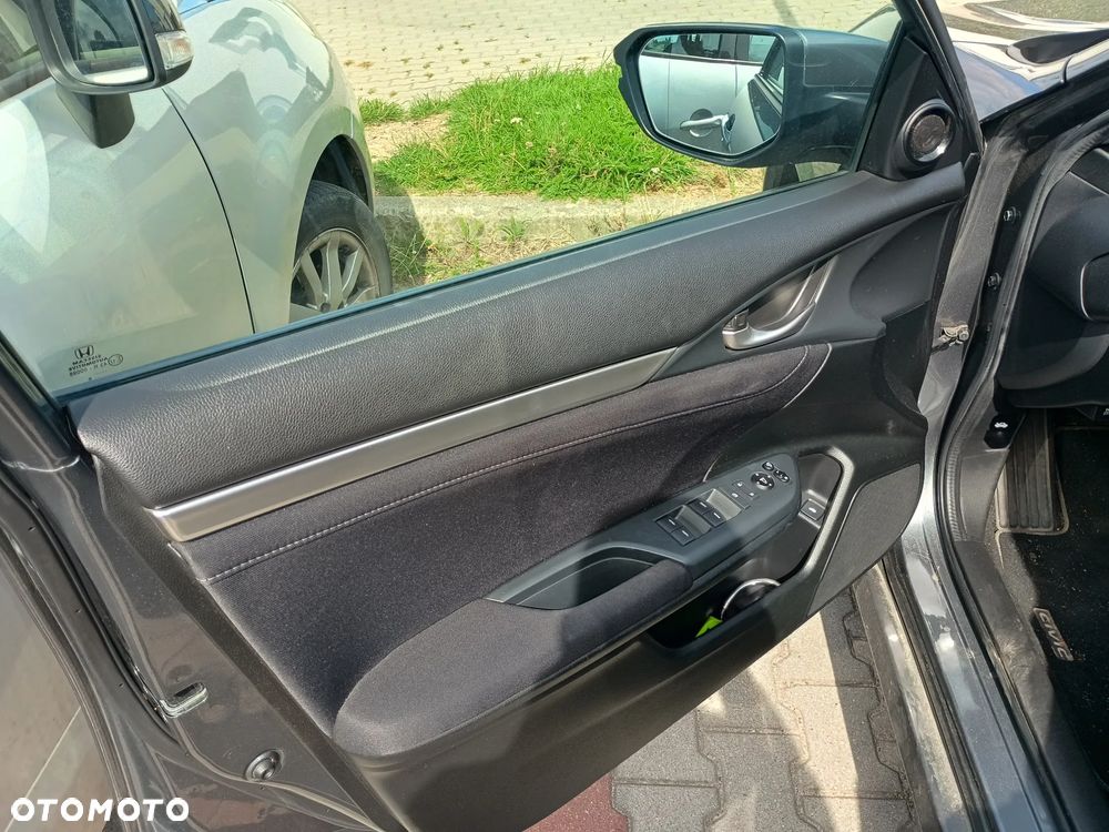 Honda Civic - 9