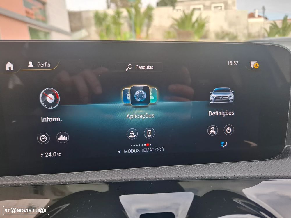 Mercedes-Benz A 200 7G-DCT AMG Line - 26