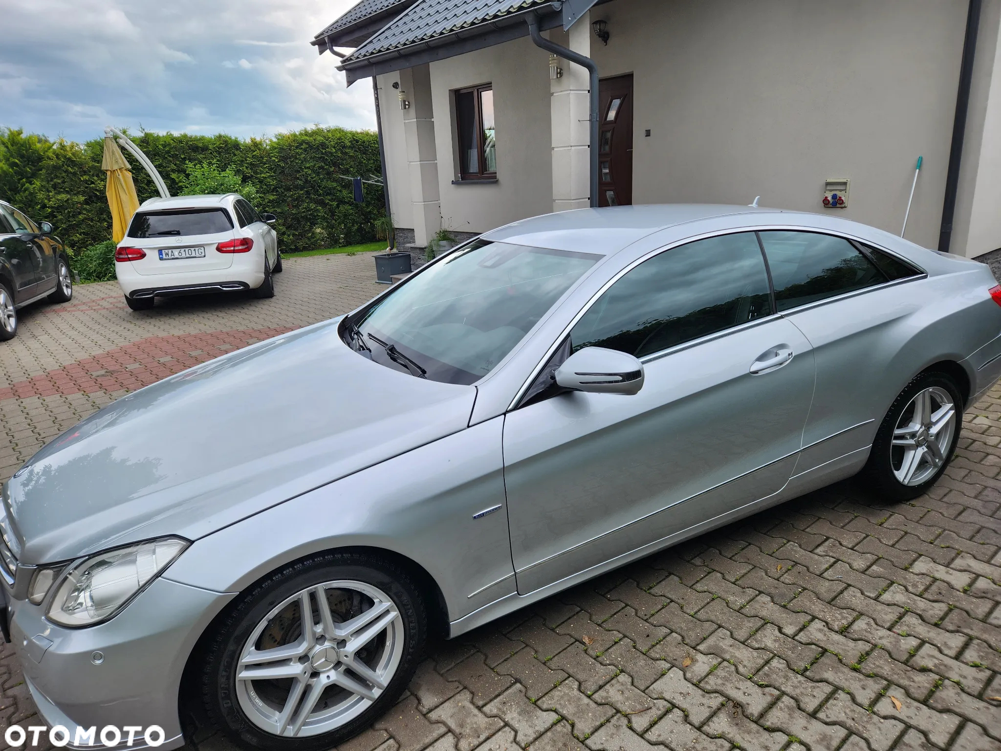 Mercedes-Benz Klasa E 350 CDI BlueEff - 4