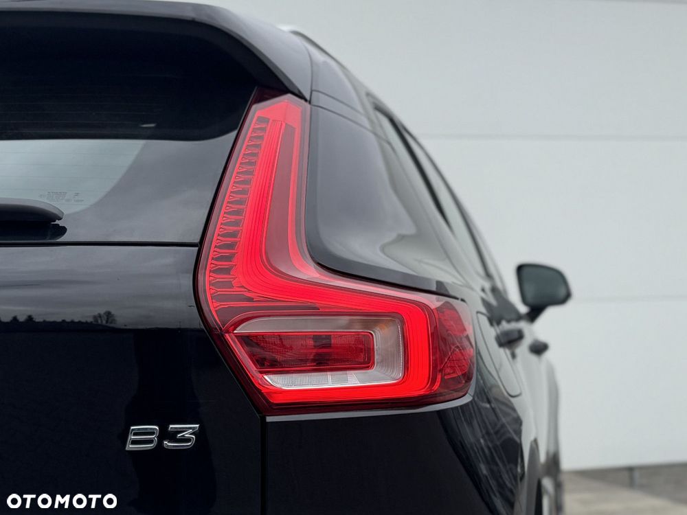 Volvo XC 40 - 37