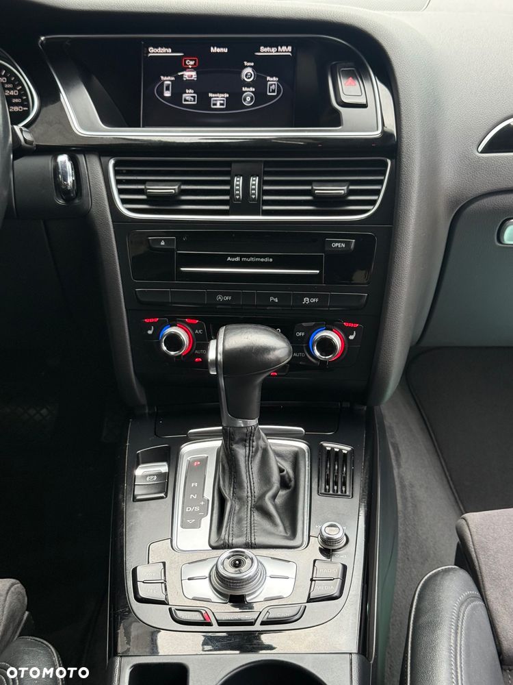Audi A4 Avant - 28