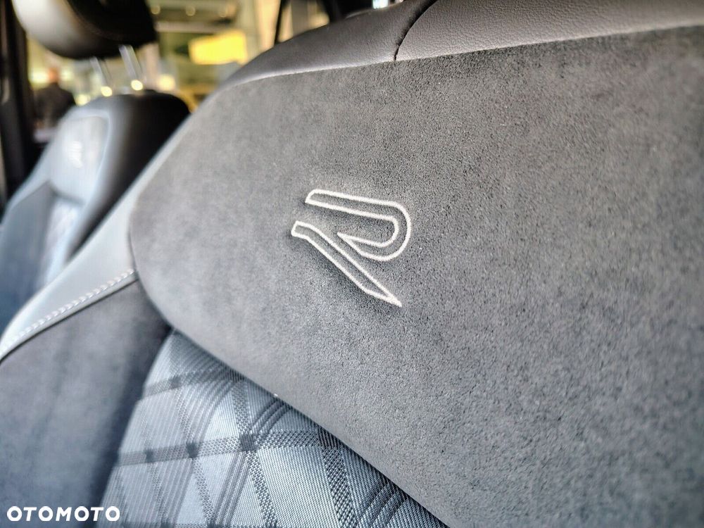 Volkswagen T-Cross - 22