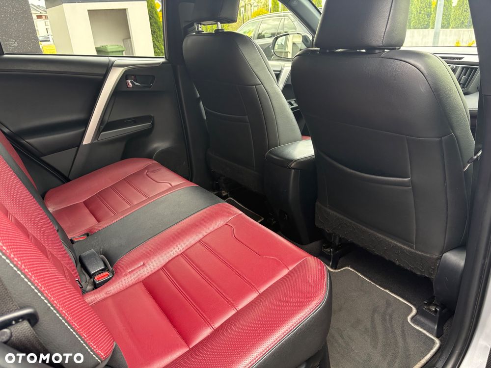 Toyota RAV4 Hybrid Selection 4x4 - 9