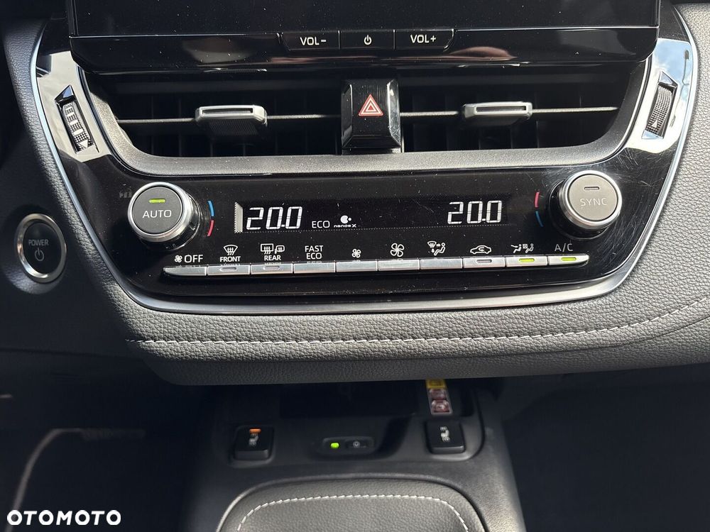 Toyota Corolla 1.8 Hybrid Style - 19