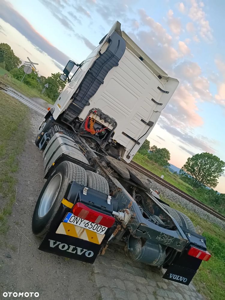 Volvo FH 440 STANDARD MANUAL LODÓWKA KLIMA - 5