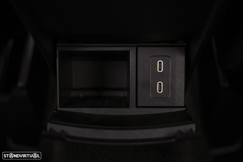 Mercedes-Benz GLA 180 d AMG Line - 15