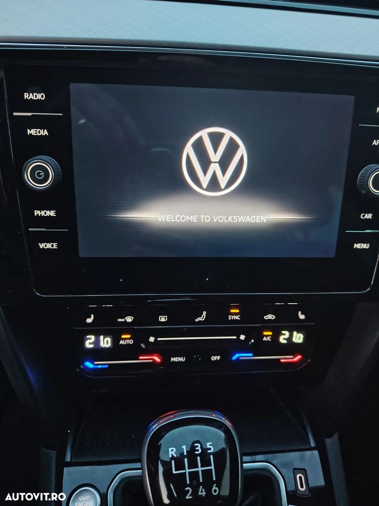 Volkswagen Passat 2.0 TDI SCR Business - 12