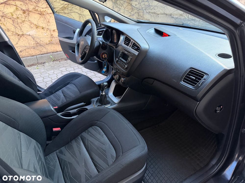 Kia Ceed 1.4 CRDi XL - 13