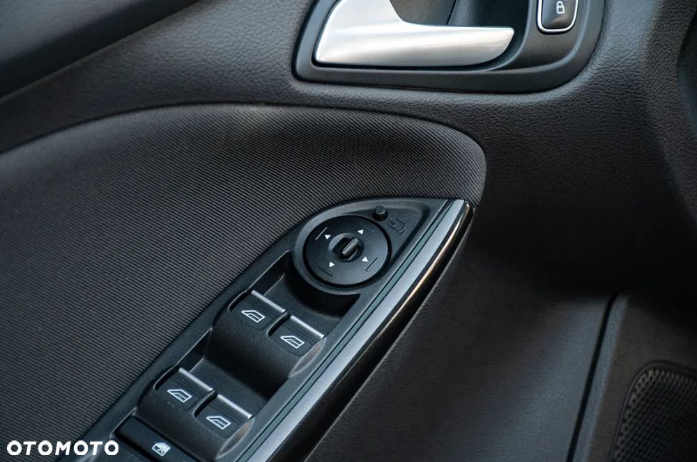 Ford Focus - 18