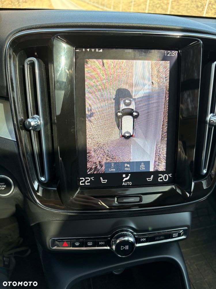 Volvo XC 40 T4 R-Design - 11