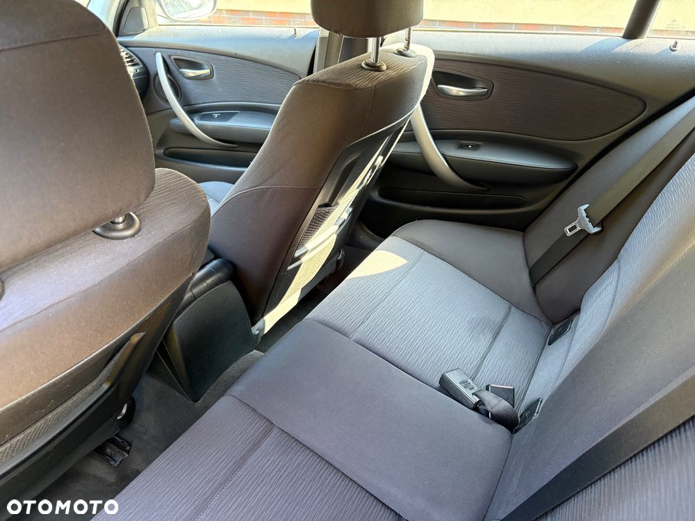 BMW Seria 1 116i - 7