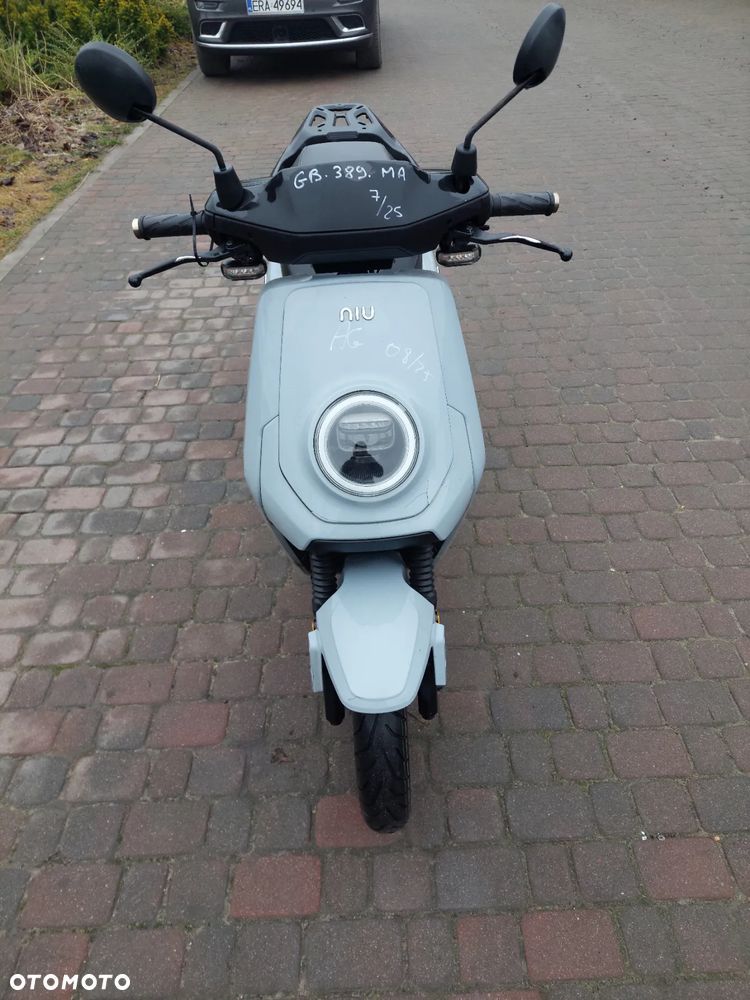 Niu MQI - 8