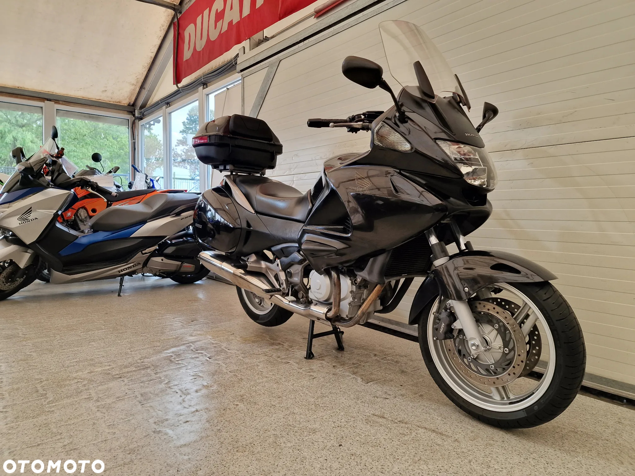 Honda NTV - 3